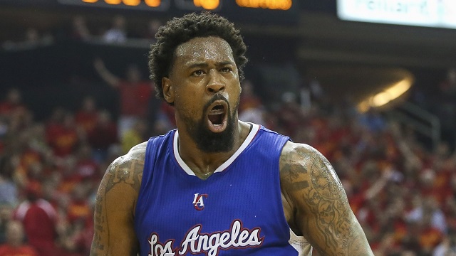 Should the Dallas Mavericks sign DeAndre Jordan? 