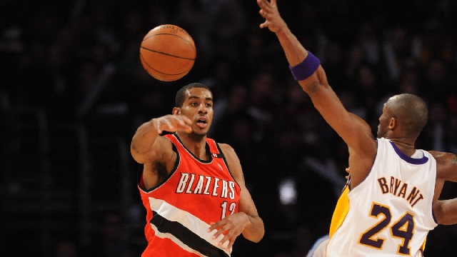 Did Kobe Bryant ruin the Lakers chances at LaMarcus Aldridge?