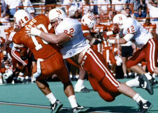 Would you like to see Parrella fill the void at D-line coach?
