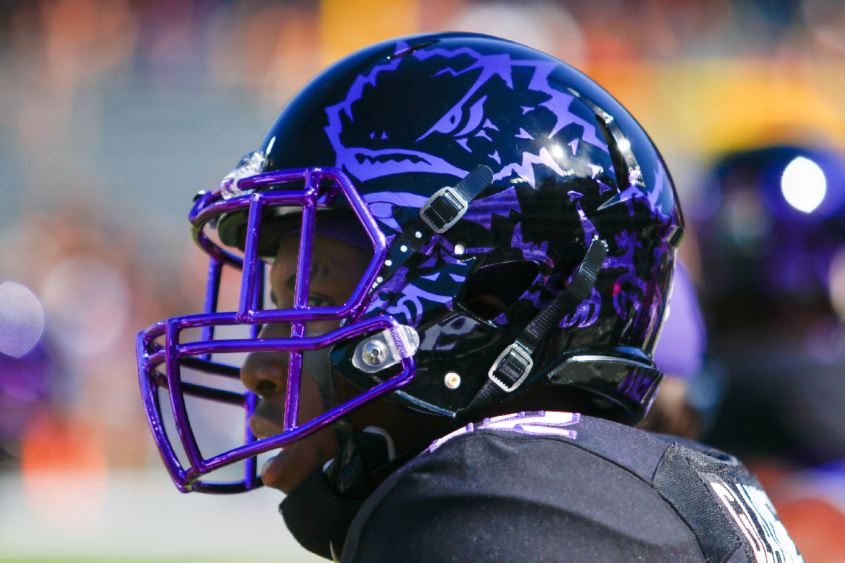 Should the new Chrome Frog helmets be retired after the OU loss?