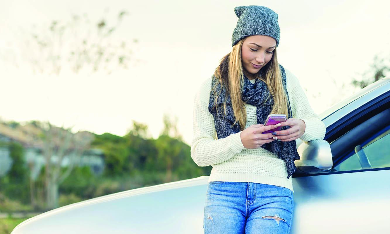 Should texting be banned while driving?