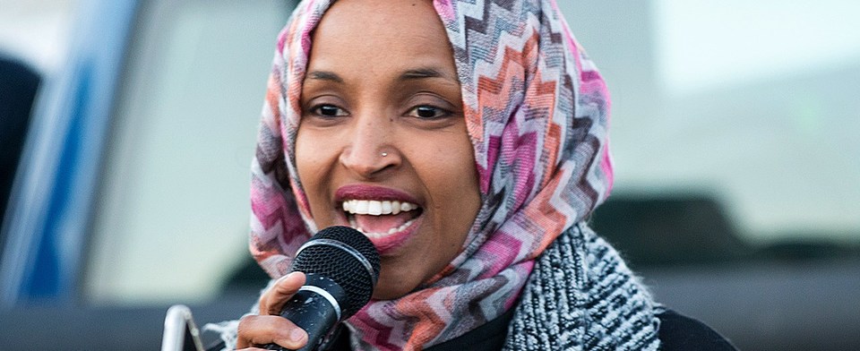 Should Rep. Omar (D-MN) apologize for her anti-Jewish remarks?