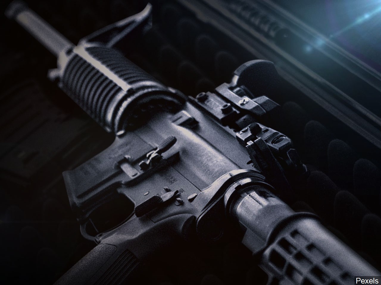 Do you think the US should ban semi-automatic weapons? 