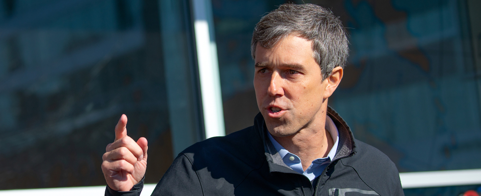 Should we overlook the content of Beto's youthful fiction pieces?