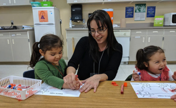 Should elementary students be required to learn another language?