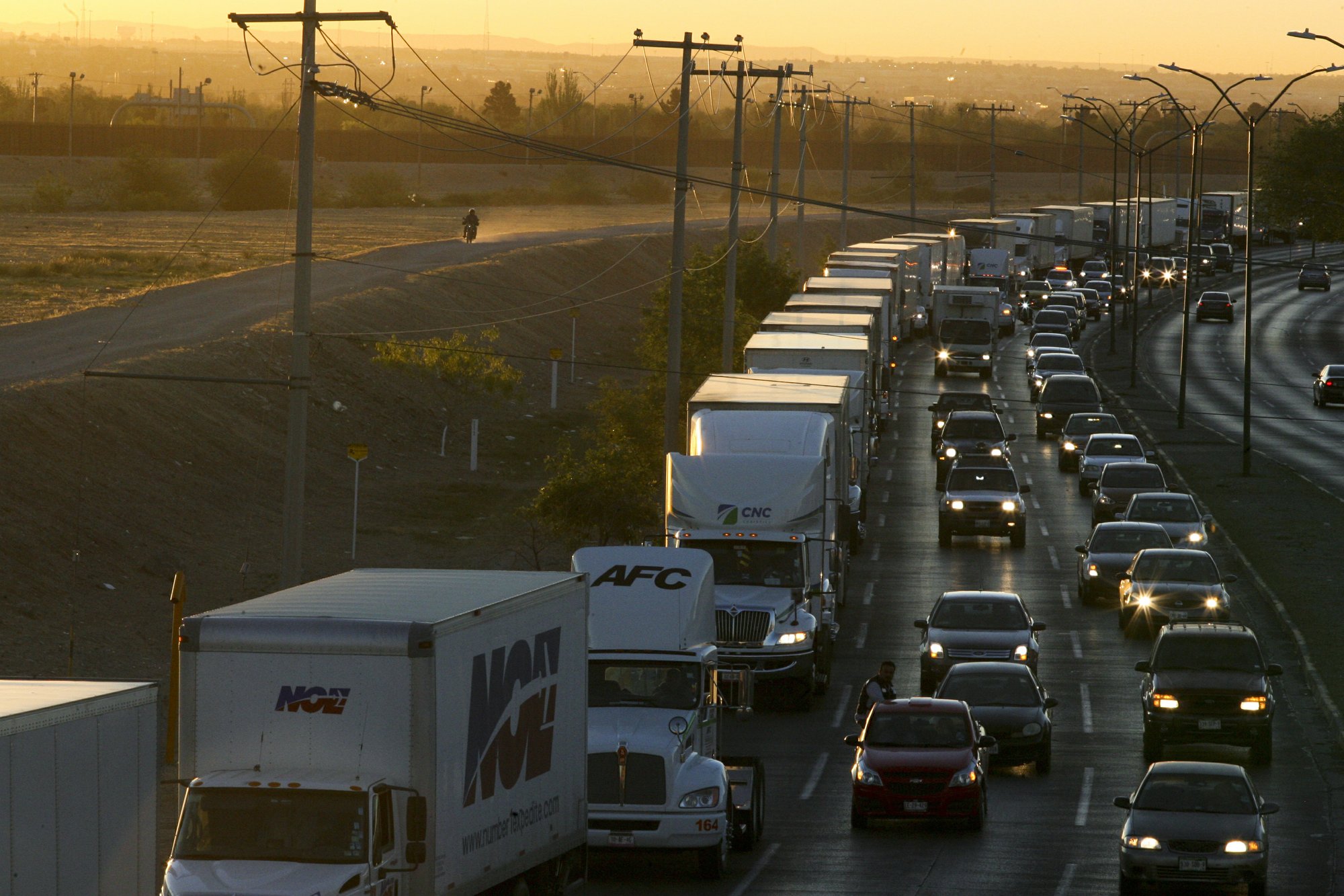 Will a tariff on Mexico help the border crisis? 