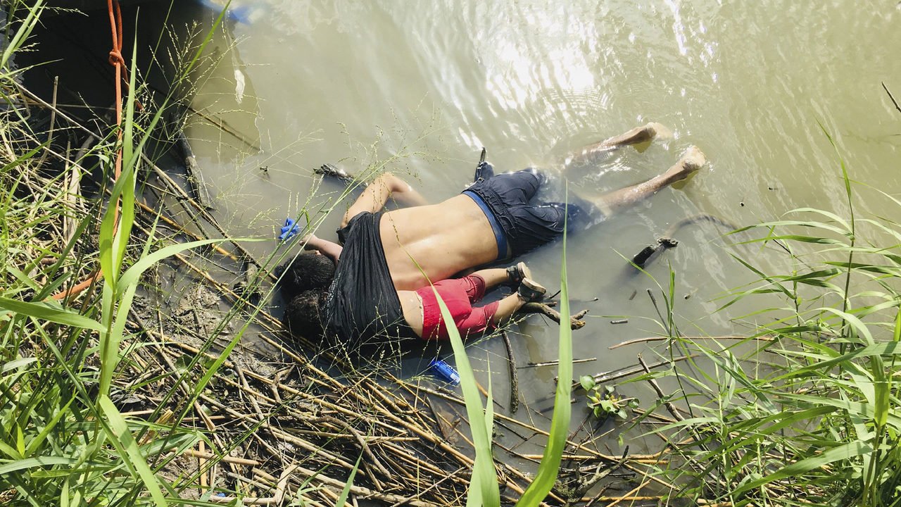 Does this photo change your opinion on the immigration crisis? 
