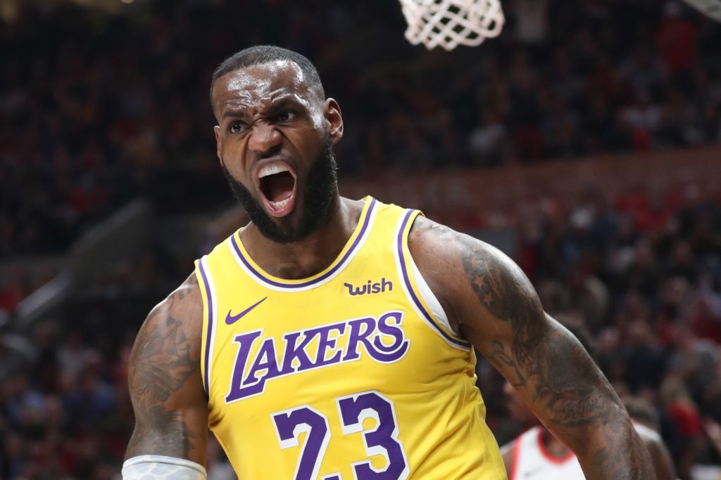 Which is the best basketball team in Los Angeles?