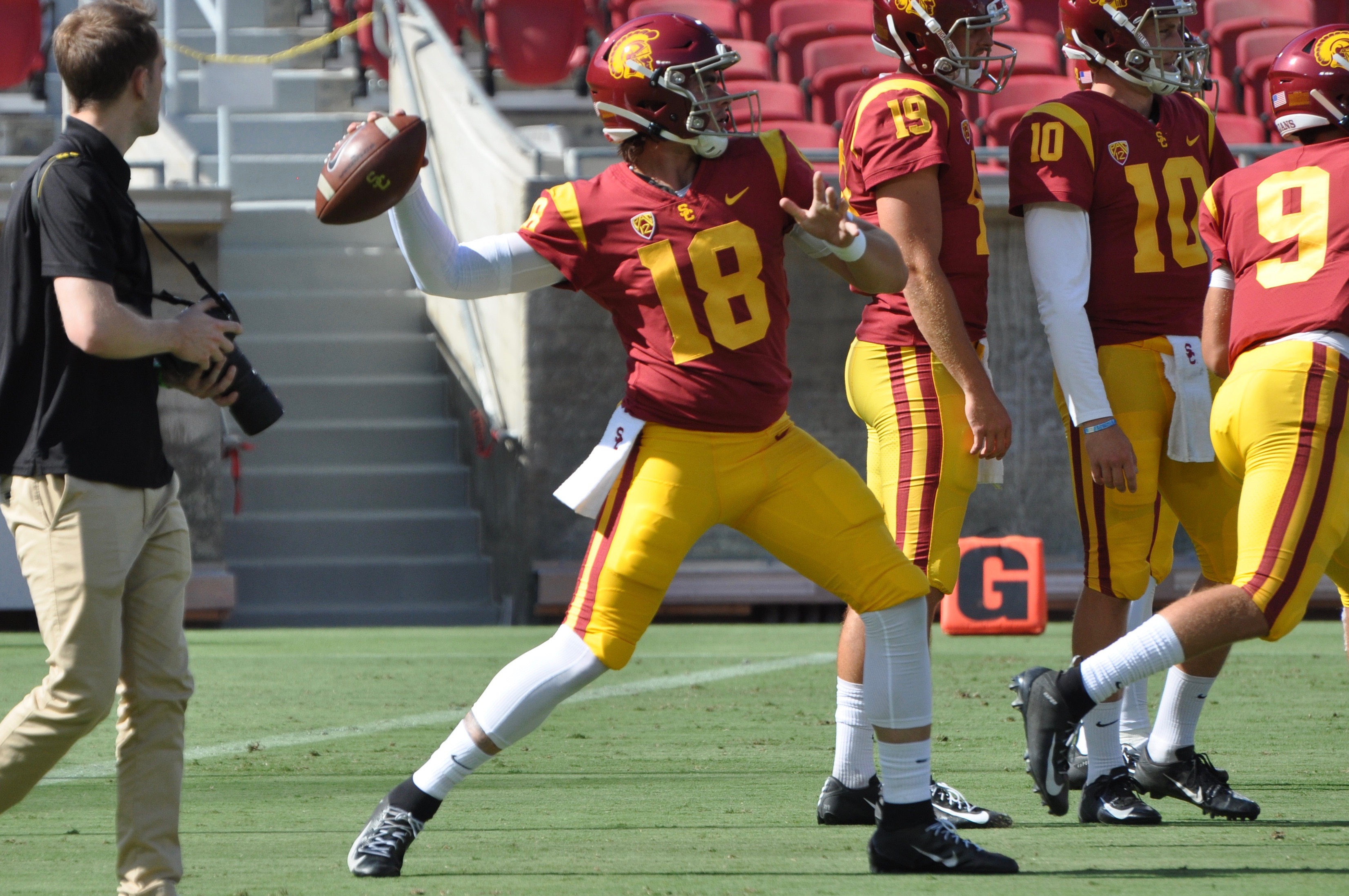 Should JT Daniels be USC's starting quarterback again in 2019?