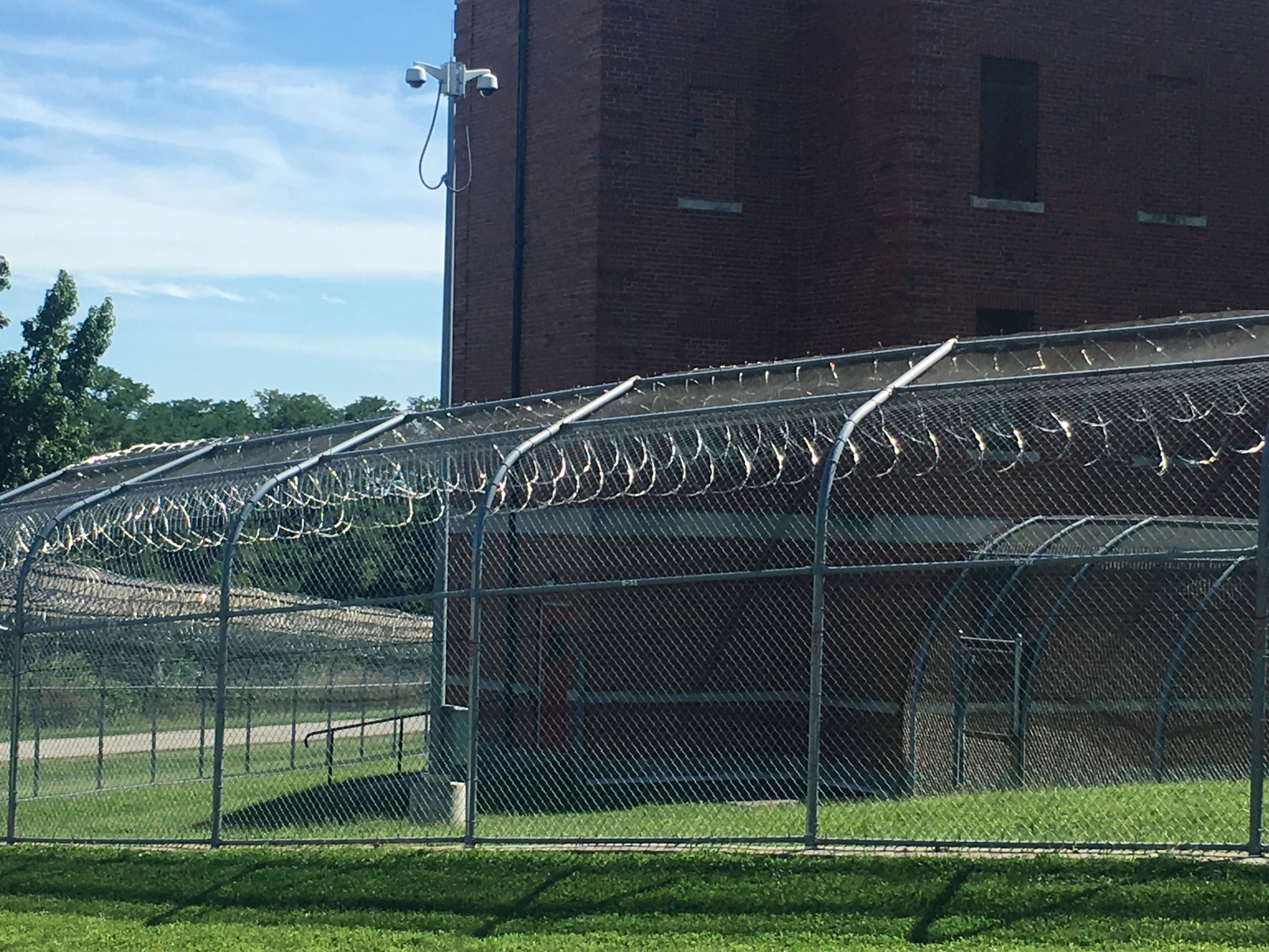 Is it smart to release more nonviolent offenders from prison?
