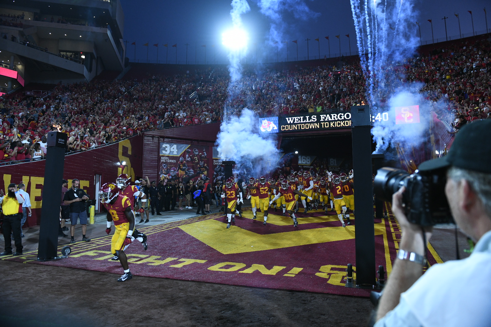 What was the play of the game in USC's win against Fresno State?