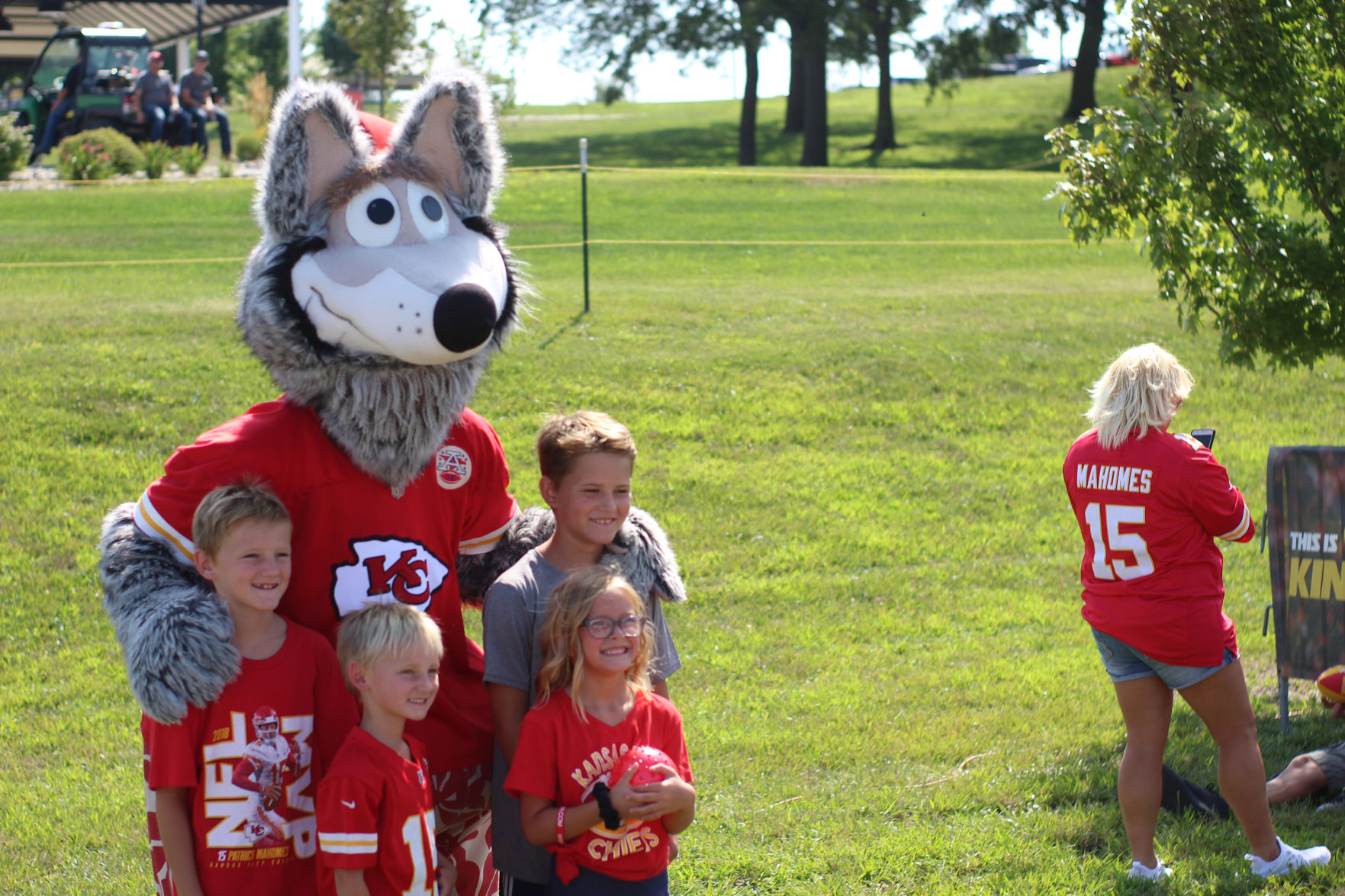 Does KC Wolf look like a wolf or a kangaroo?