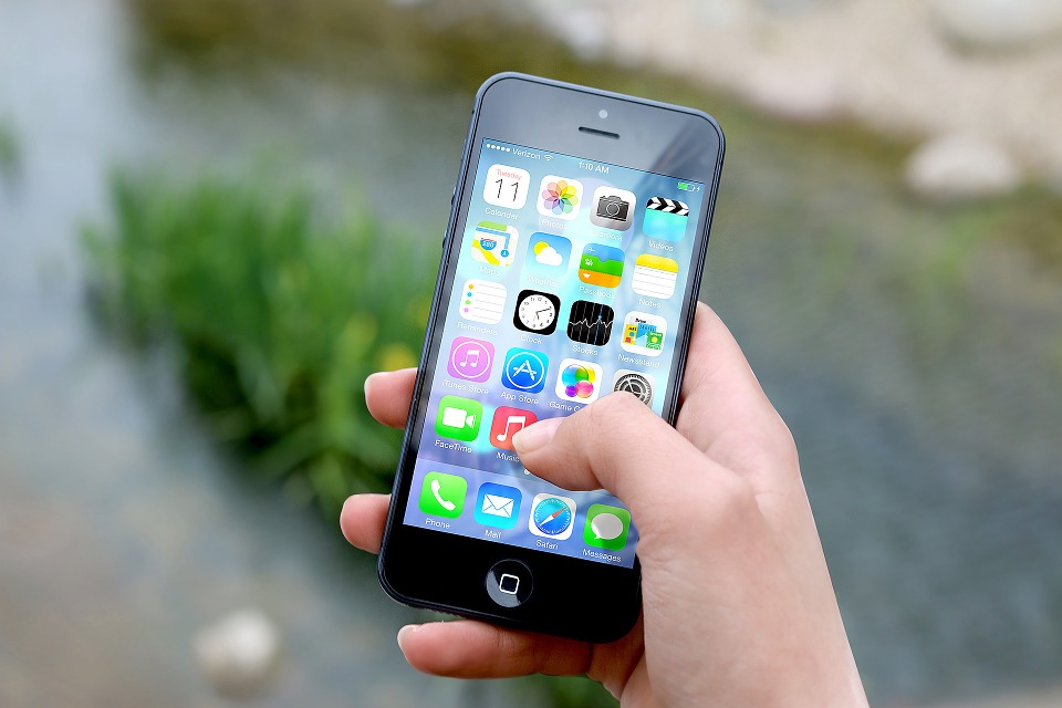 Should a child under the age of 12 have a cell phone?