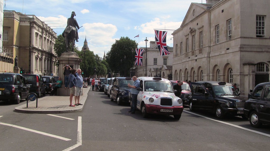 Should Uber be allowed in London?