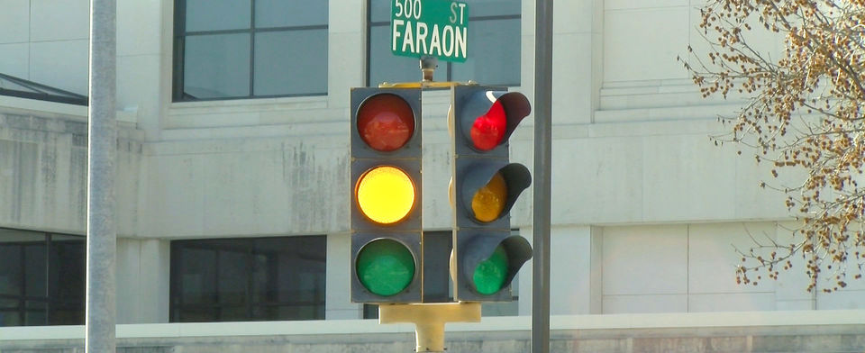 Is it time to get rid of Downtown traffic lights?