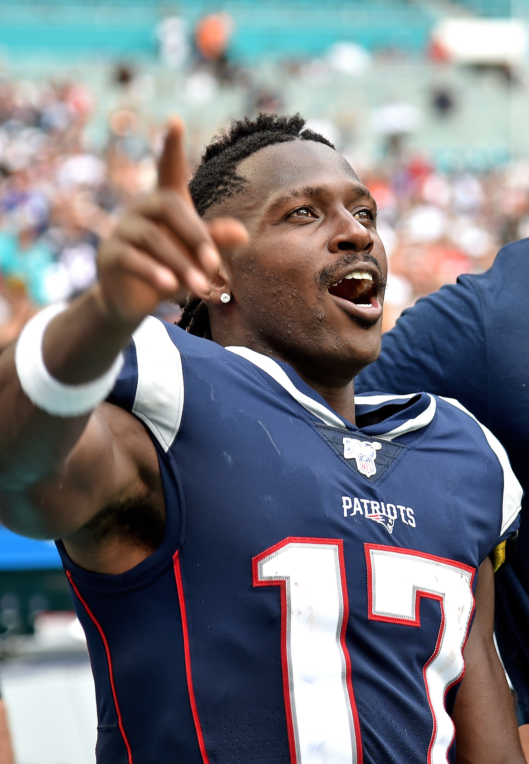 Antonio Brown might sign with the Saints