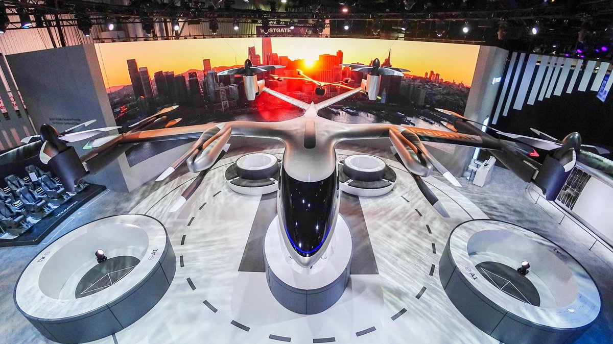 How would you like to fly in Hyundai’s air taxi? 