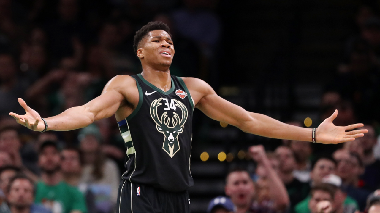 Was Steph Curry trying to recruit Giannis to the Warriors?