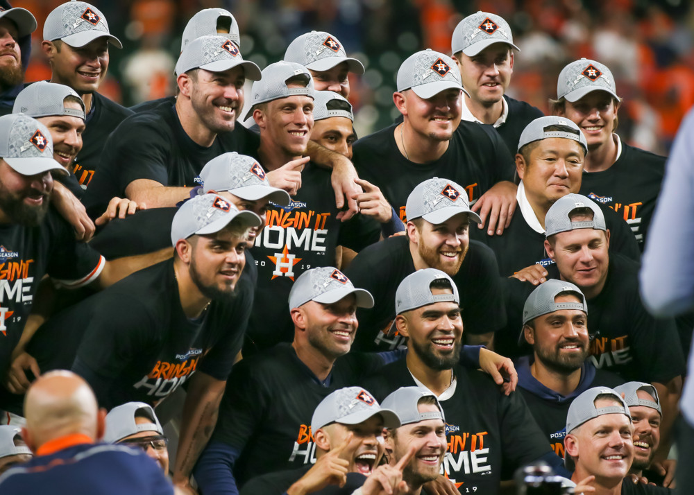 Were the Astros Players Using Buzzers?