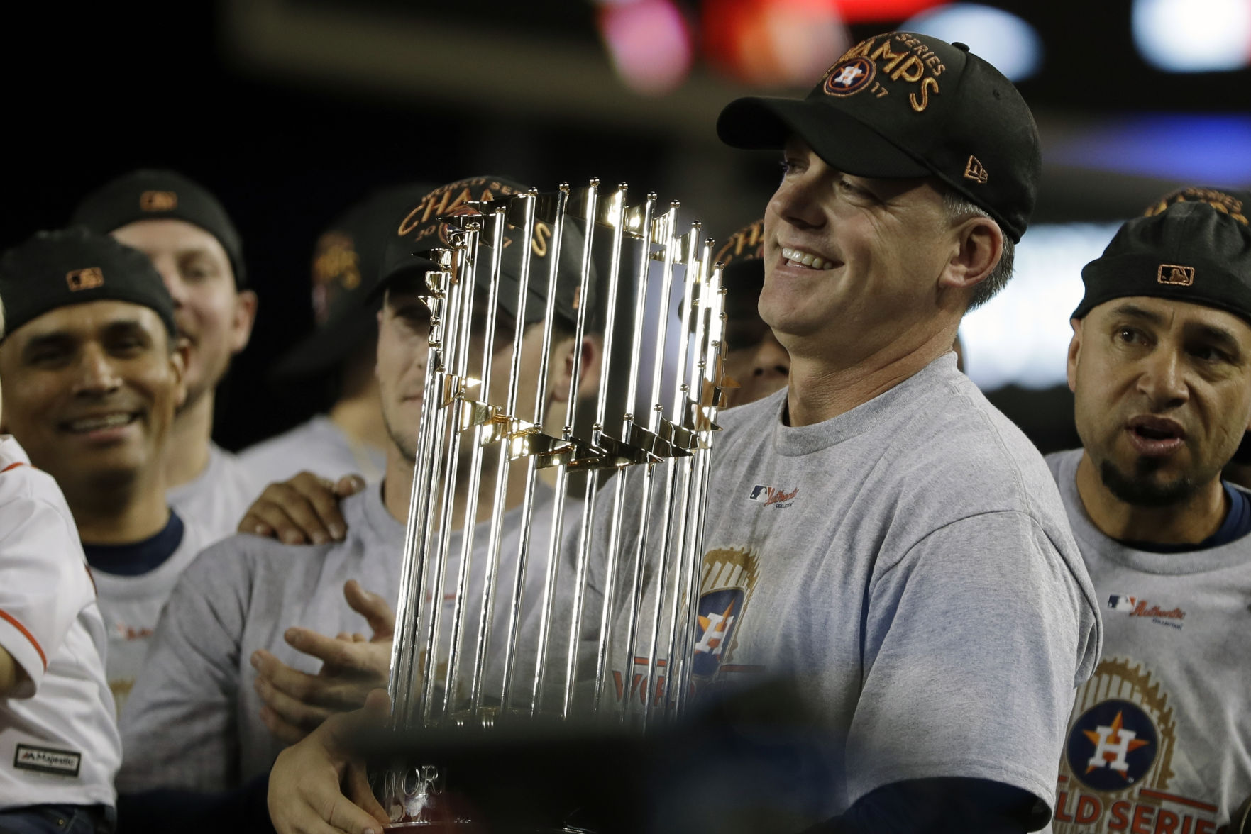 Should the Astros be stripped of their 2017 World Championship?