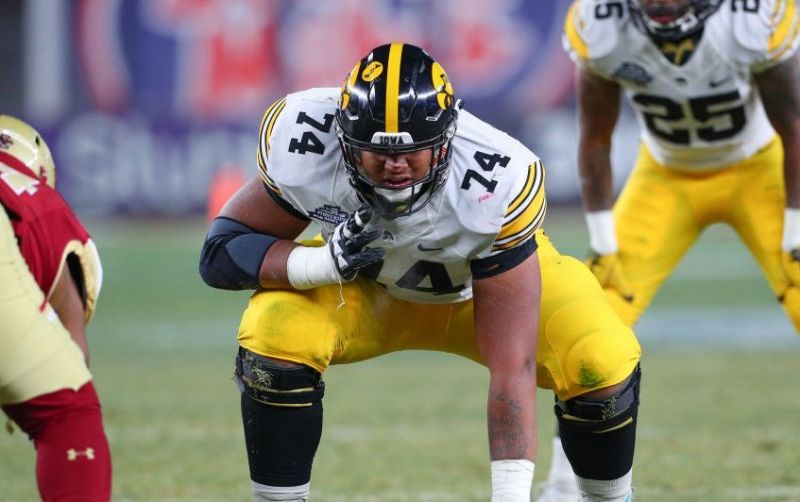 Who is the New York Giants likely to draft in the fourth round?