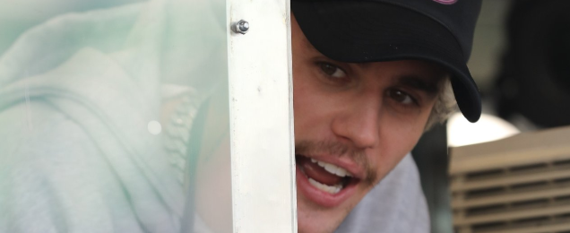 Do you dig Justin’s new mustache look?
