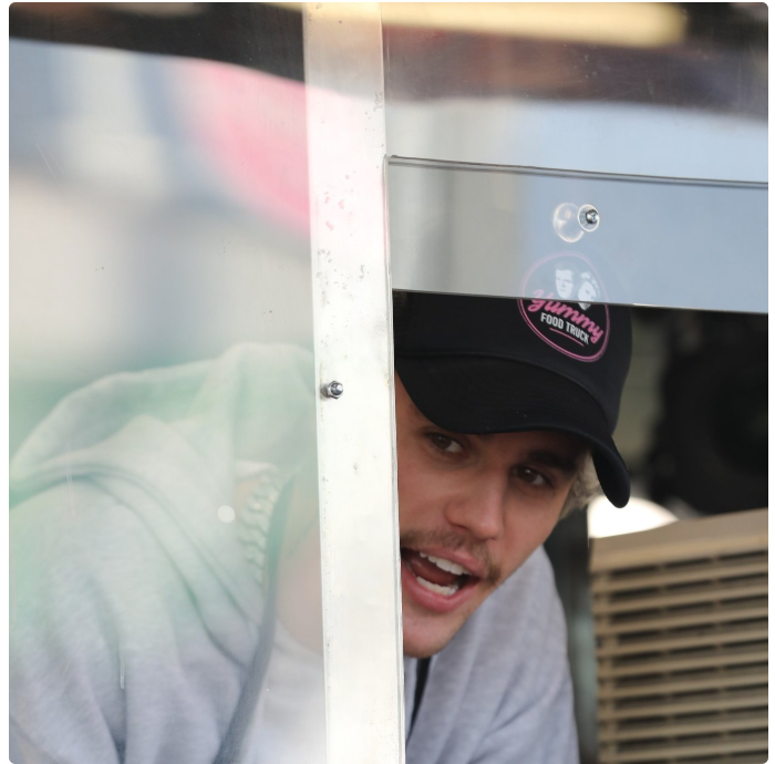 Do you dig Justin’s new mustache look?
