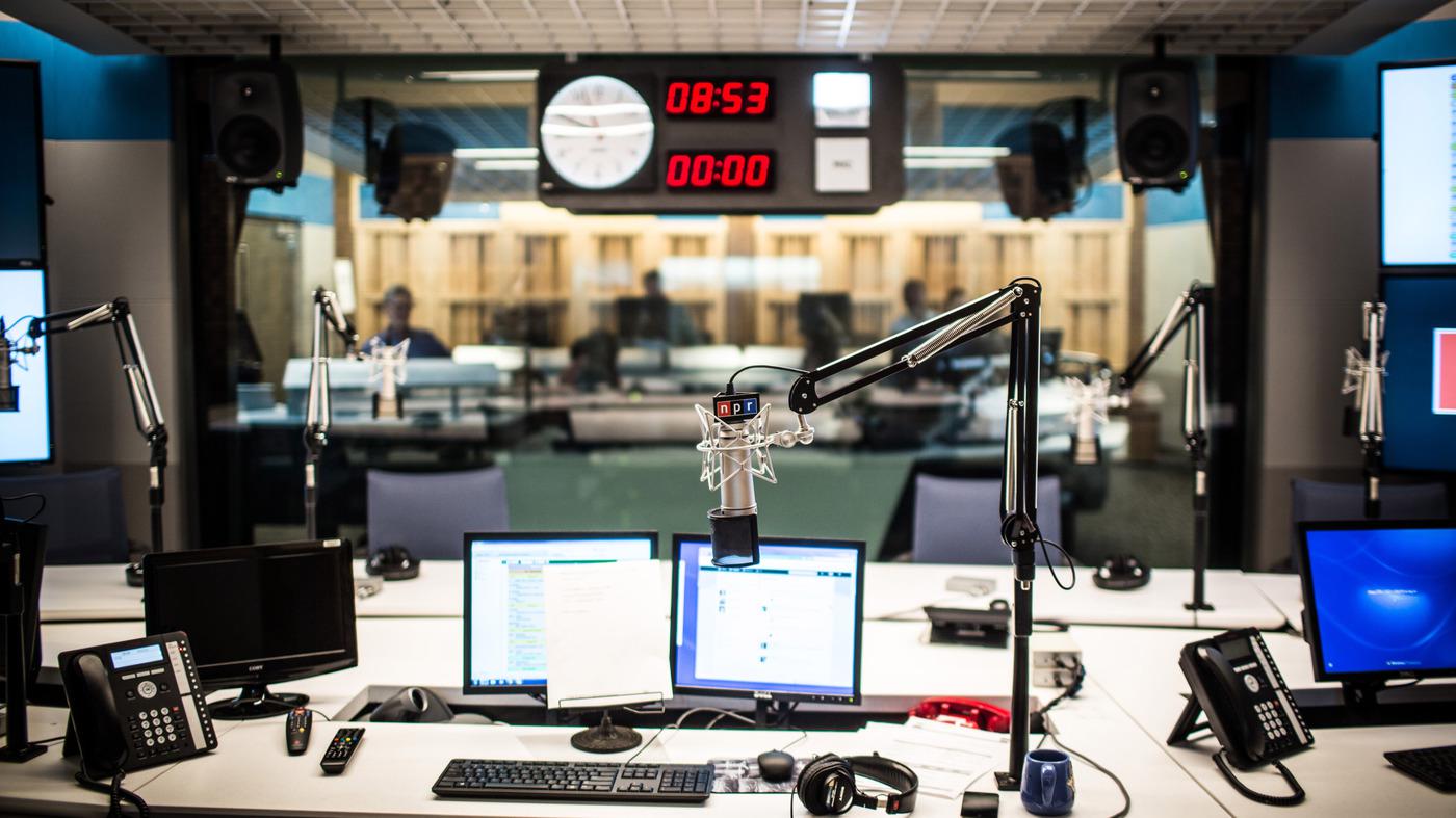 Should the White House black list NPR reporters?
