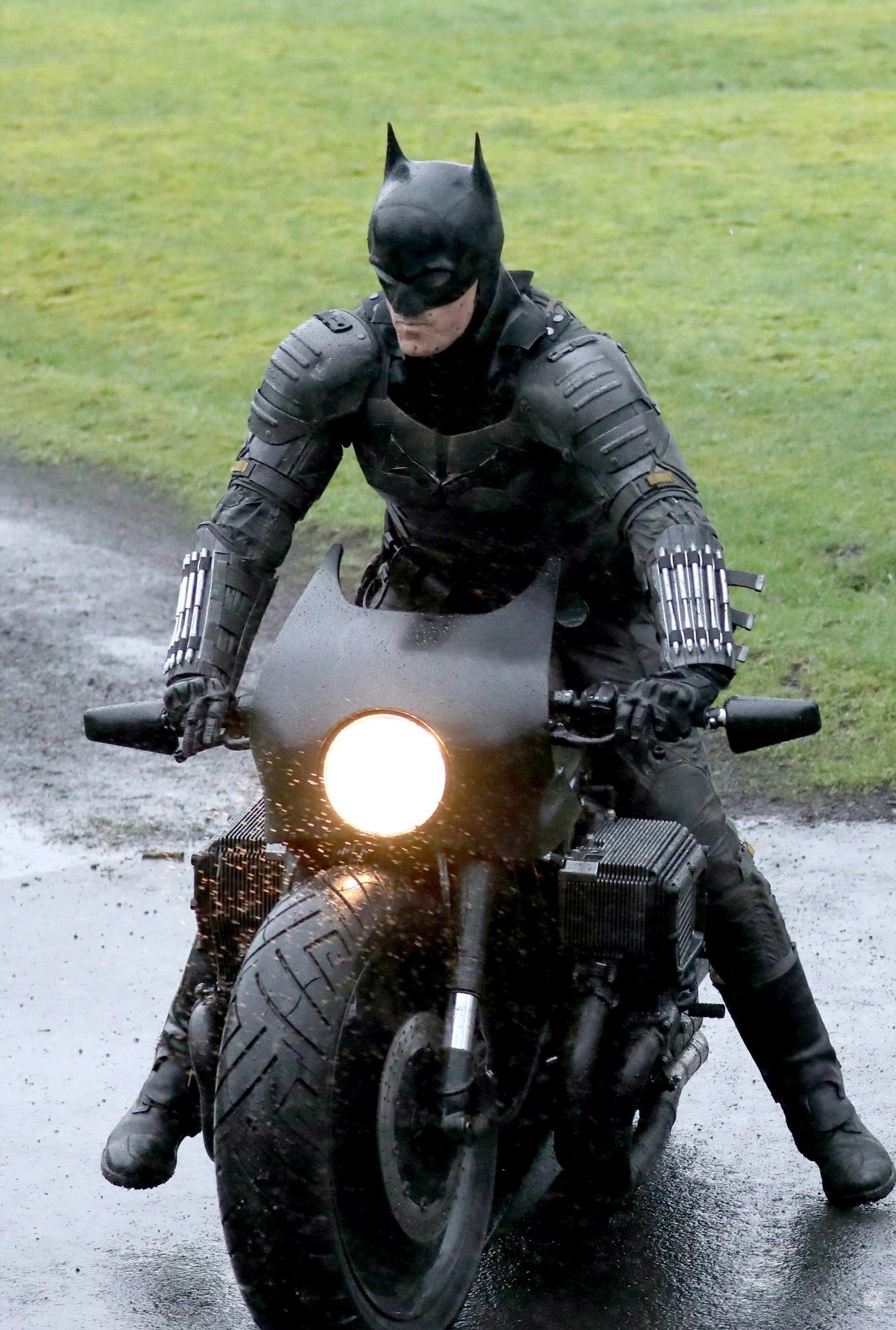 Thoughts on the new Batman suit?