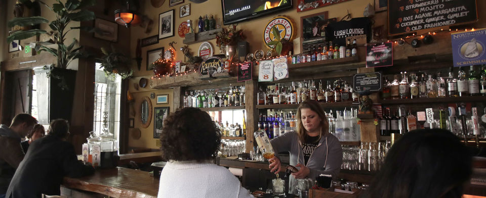 Should Missouri impose a shutdown of bars and restaurants?