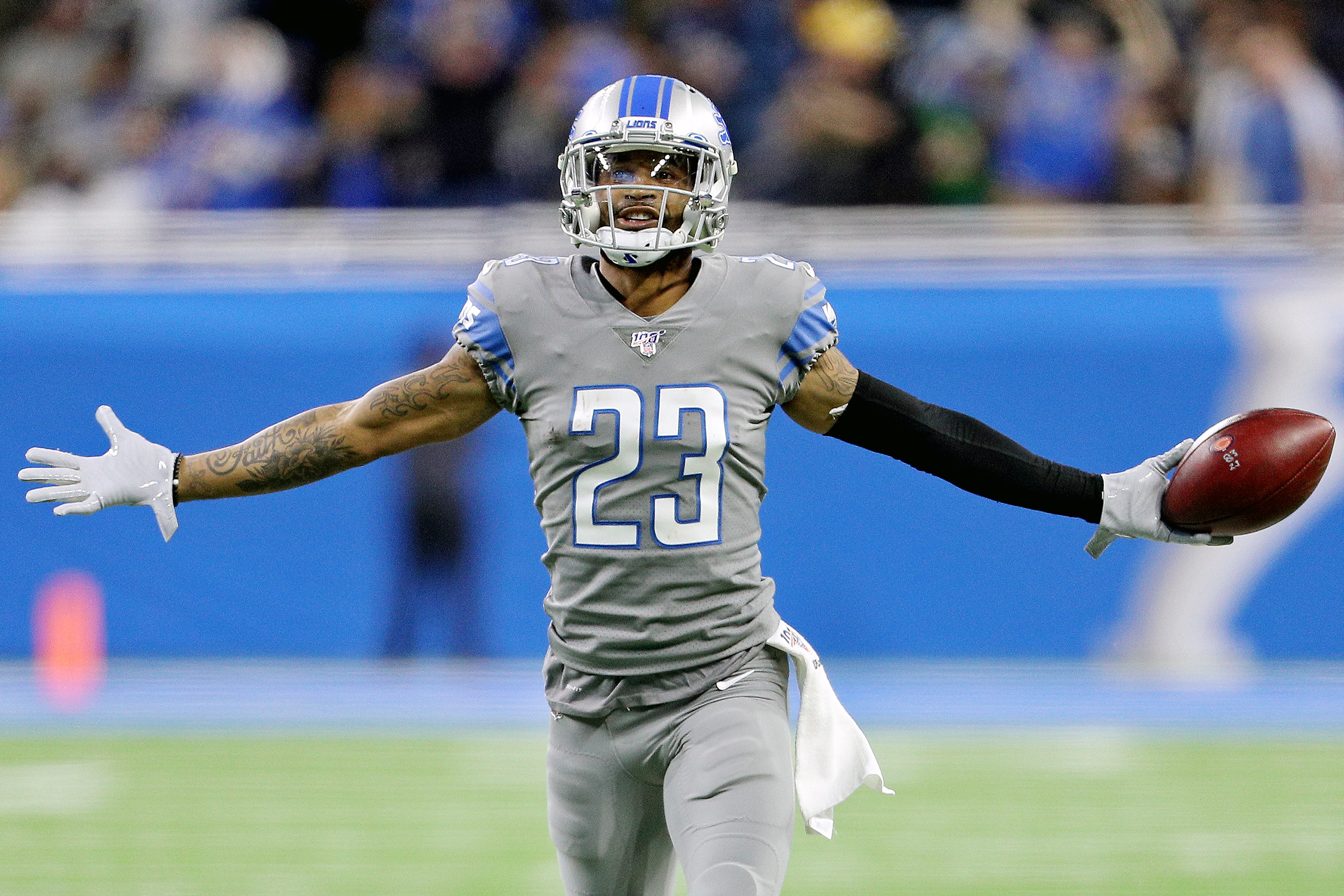 Should the Eagles have made Darius Slay the top paid cornerback?