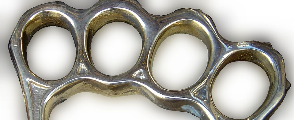 Should Missouri lawmakers legalize brass knuckles?
