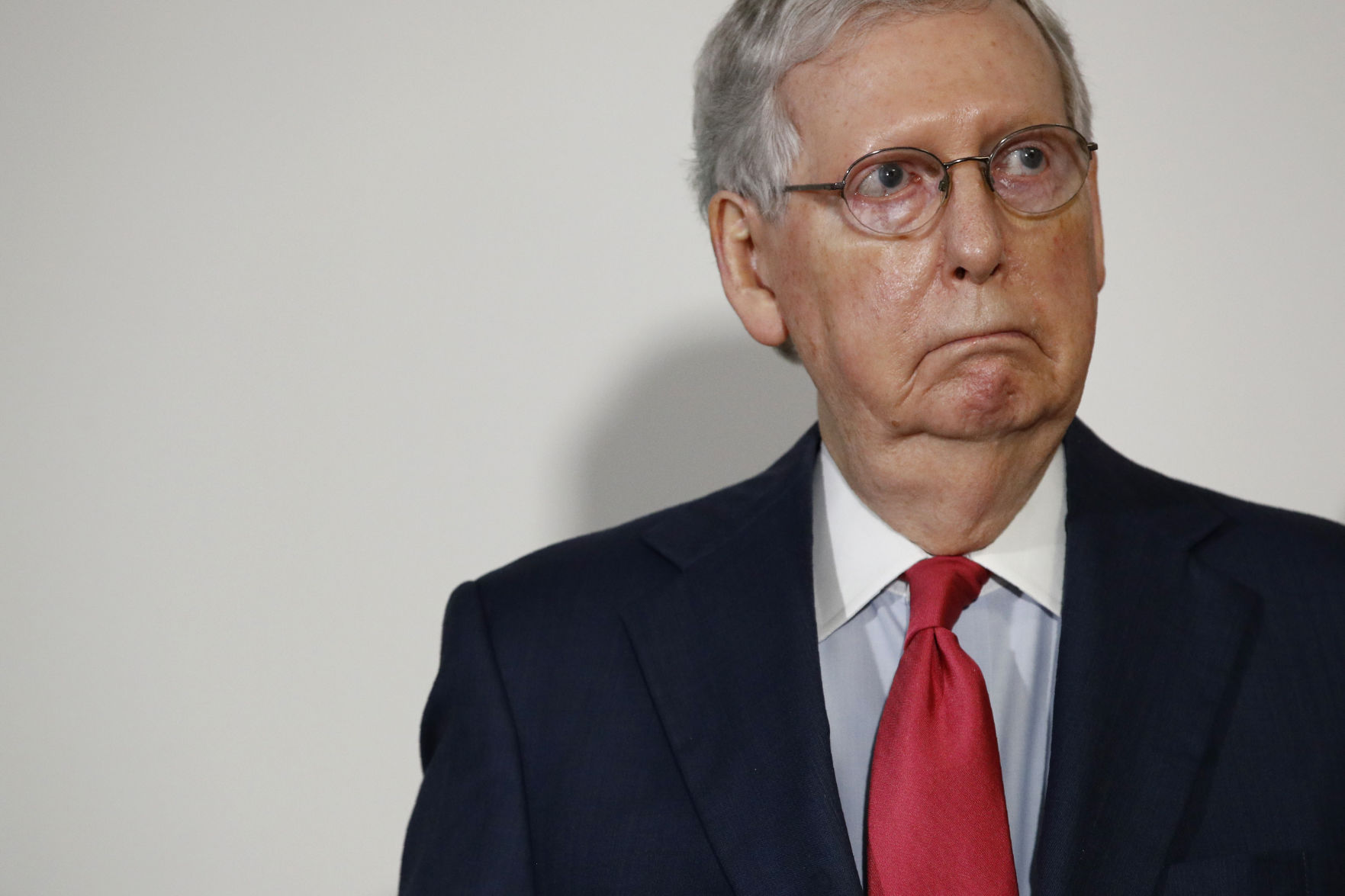 Should Congress scale back unemployment benefits?