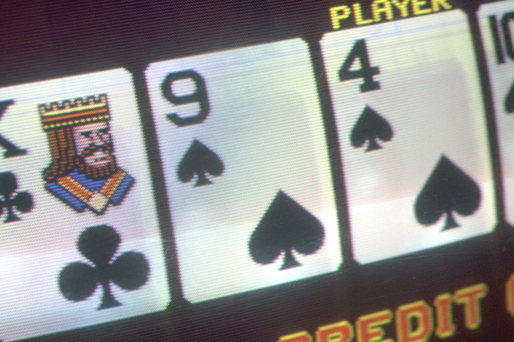 Should Missouri ban or regulate unlicensed slot machines?