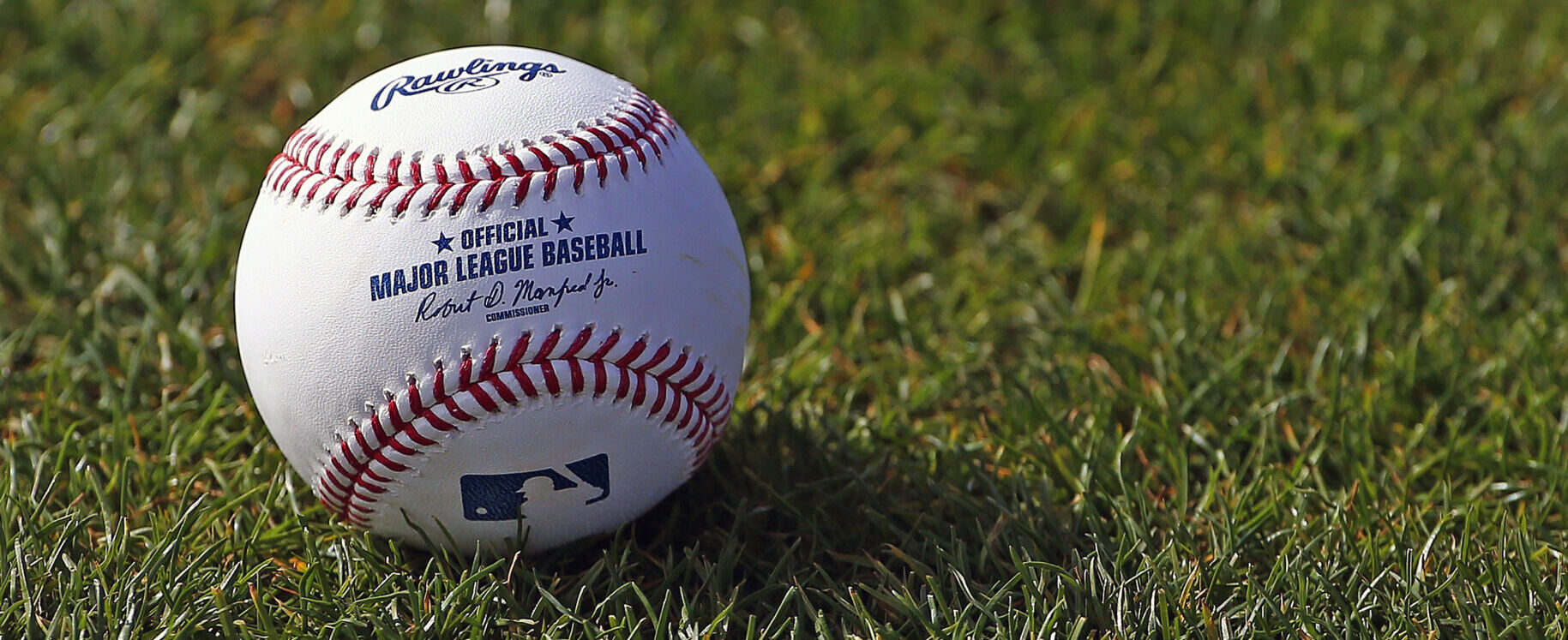 Should MajorLeague Baseball players accept... SquareOffs