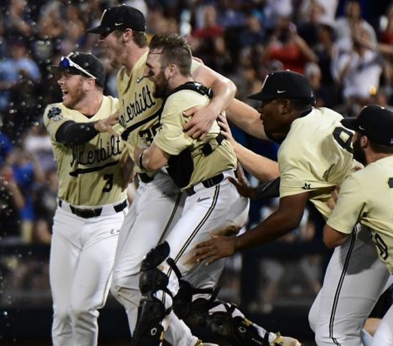 Can Vanderbilt baseball remain atop the NCAA in 2021?