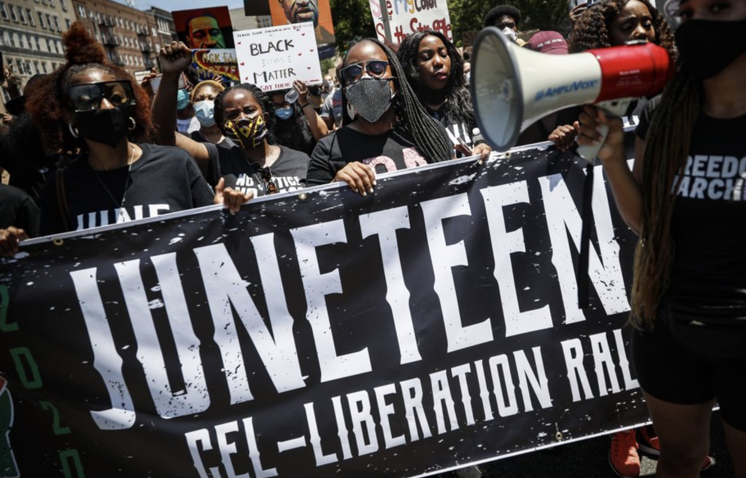 Should Juneteenth be a federal holiday?