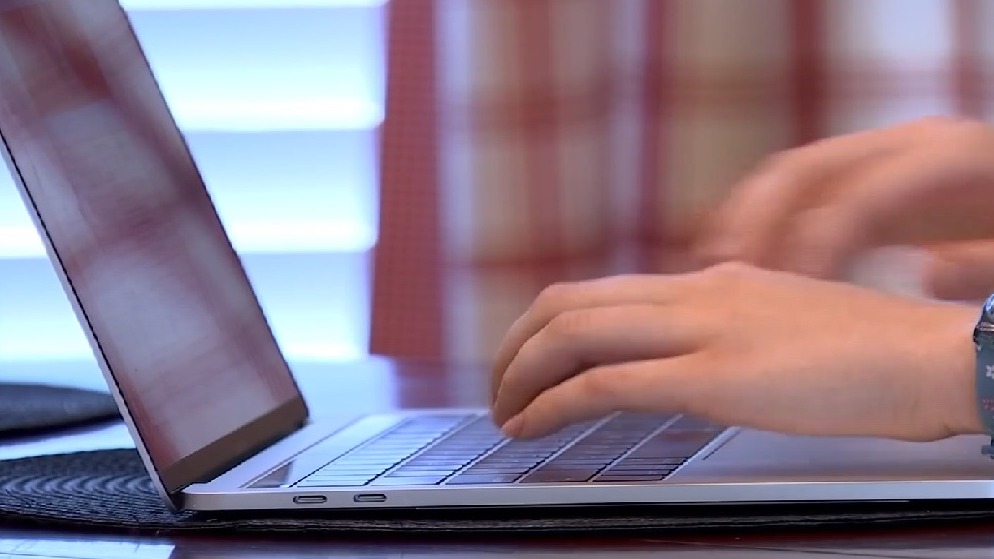 PSUSD families: How is virtual learning going for your students? 