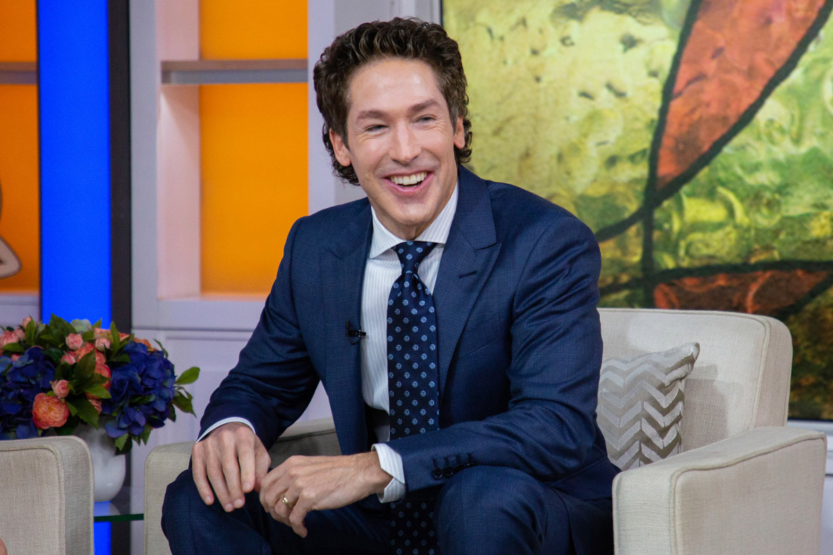 Should Joel Osteen have to pay back the PPP money given to his church