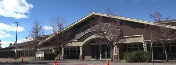 Should individual school districts decide when to return to classrooms?