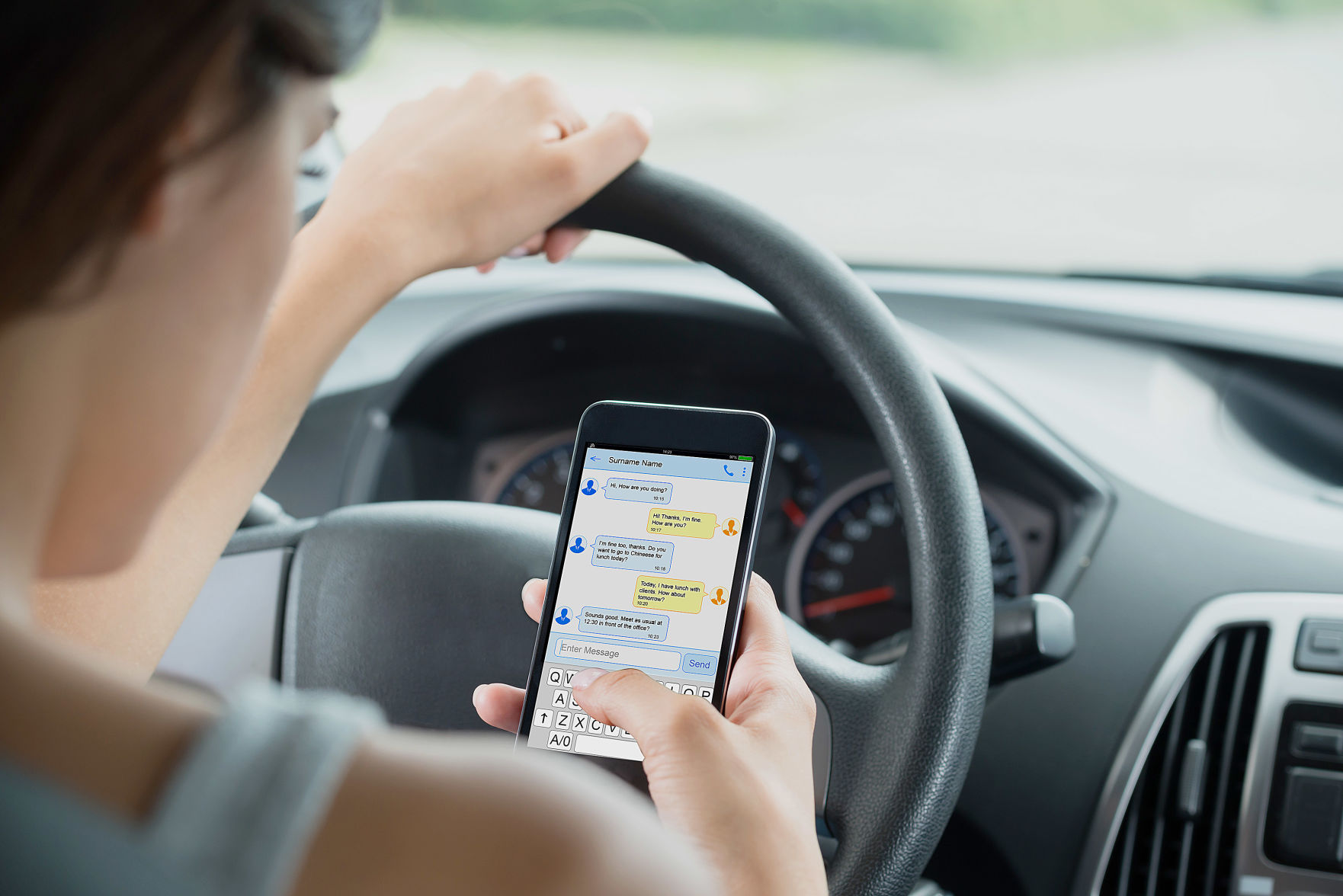 Should Missouri do more to ban texting while driving?
