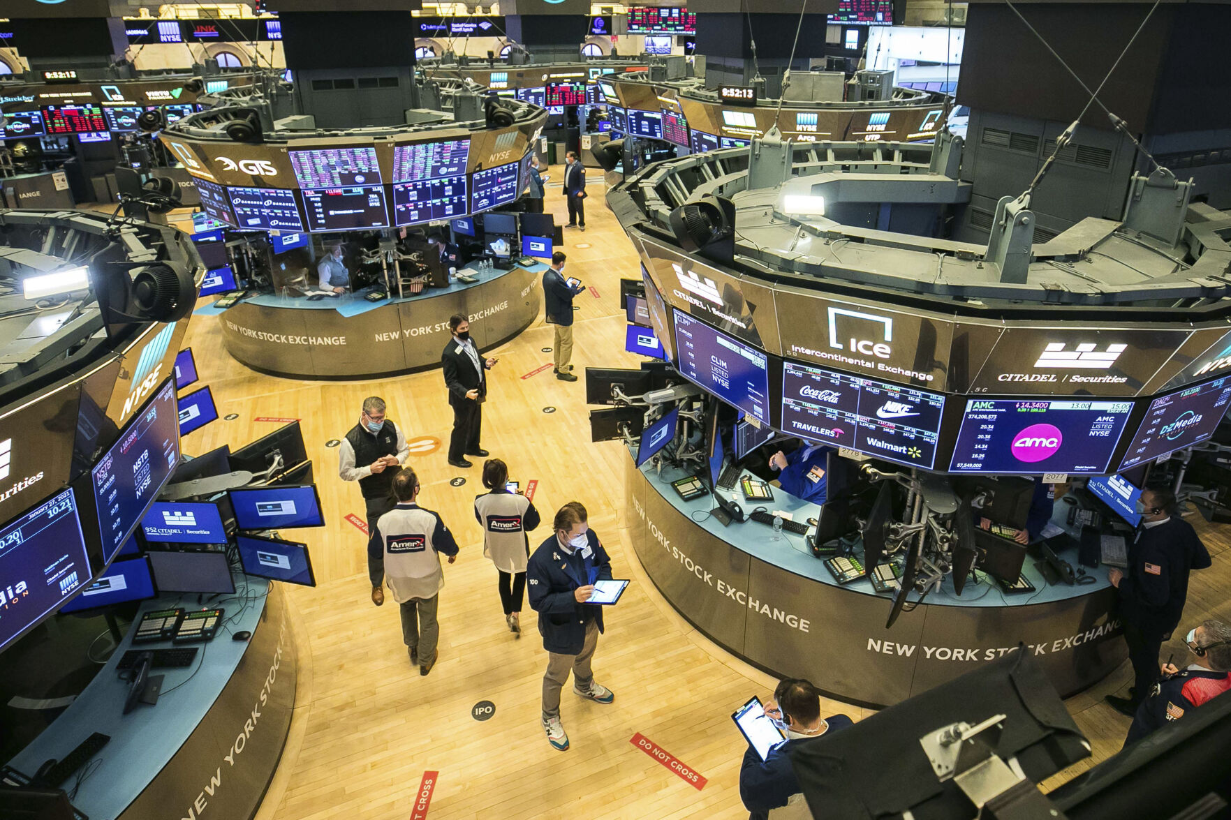 Are you a bear or a bull on the stock market this year?