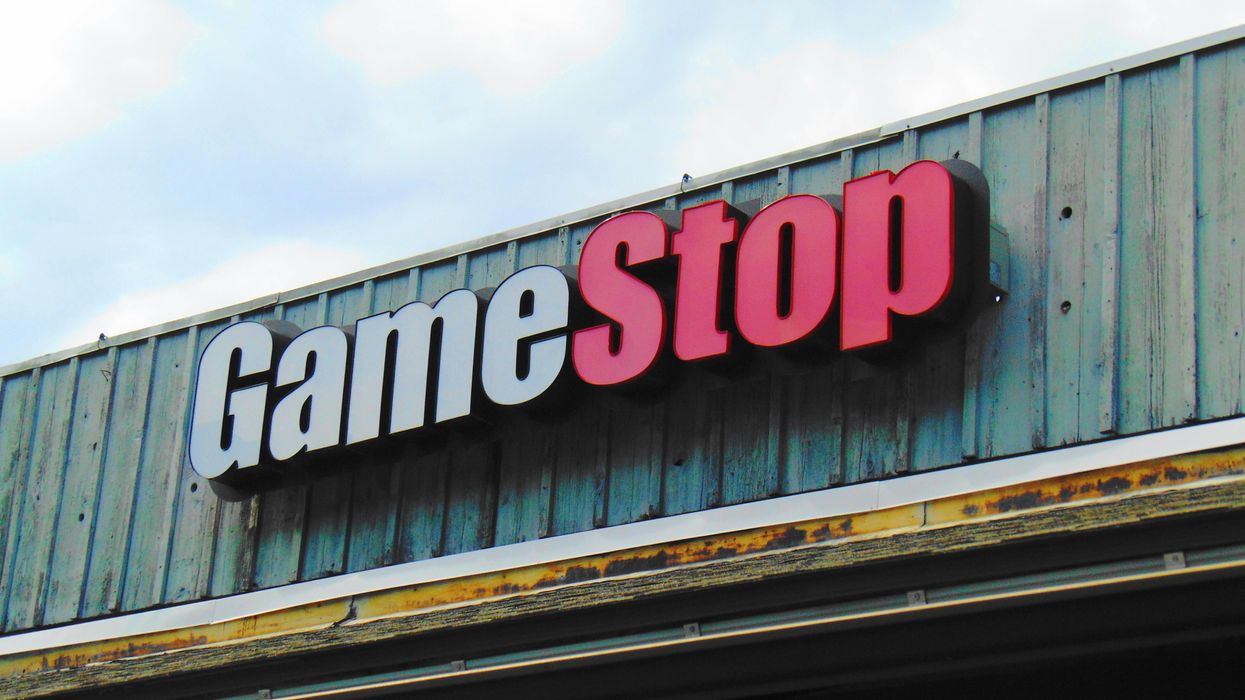 Who is in the right? Hedge funds or Gamestop?