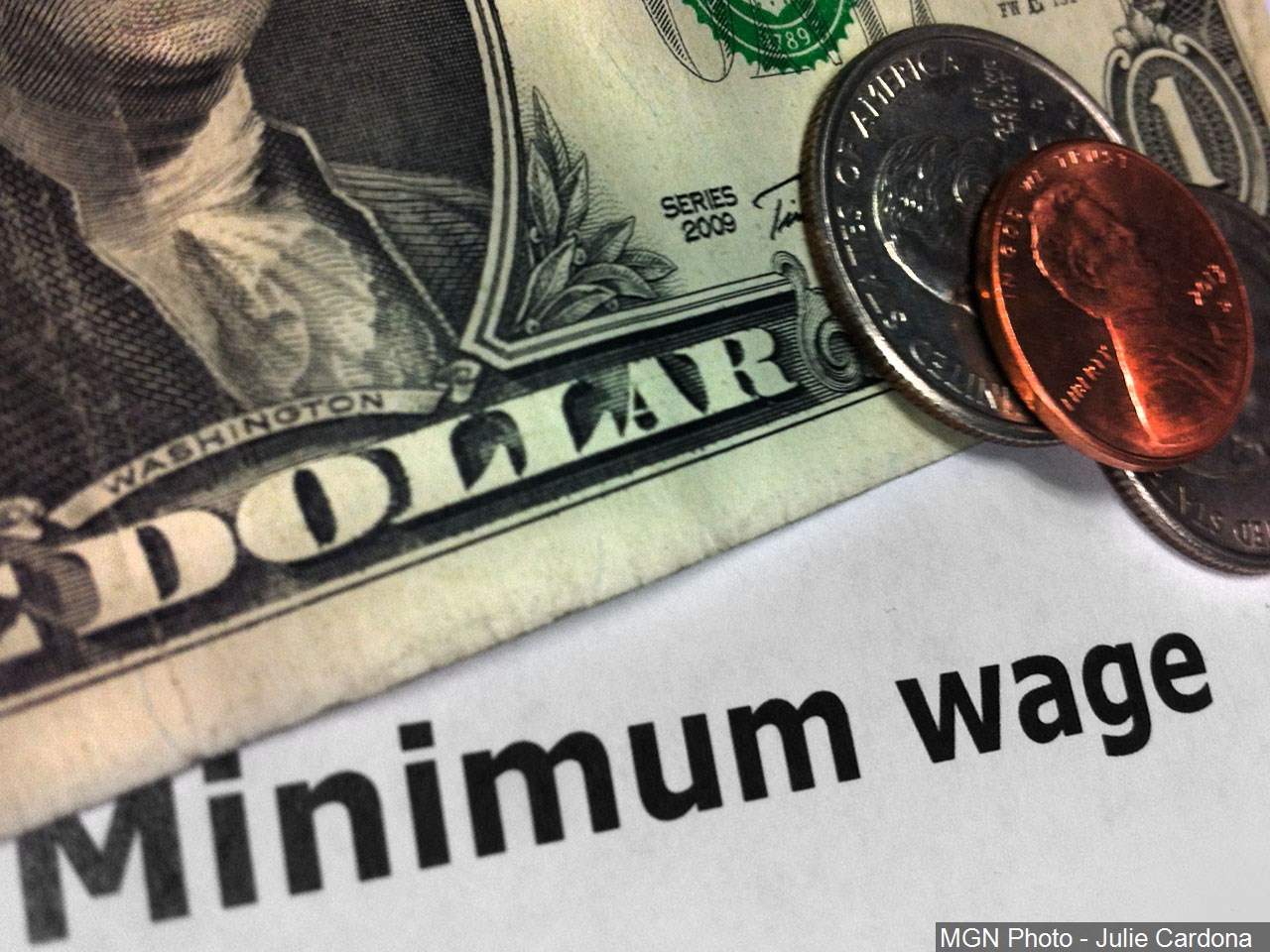 Should the federal minimum wage be raised to $15 per hour?