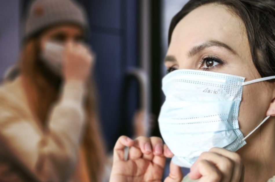 Should wearing a mask be recommended or enforced?