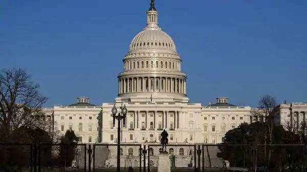 Should the US Capitol have permanent gated security from now on? 