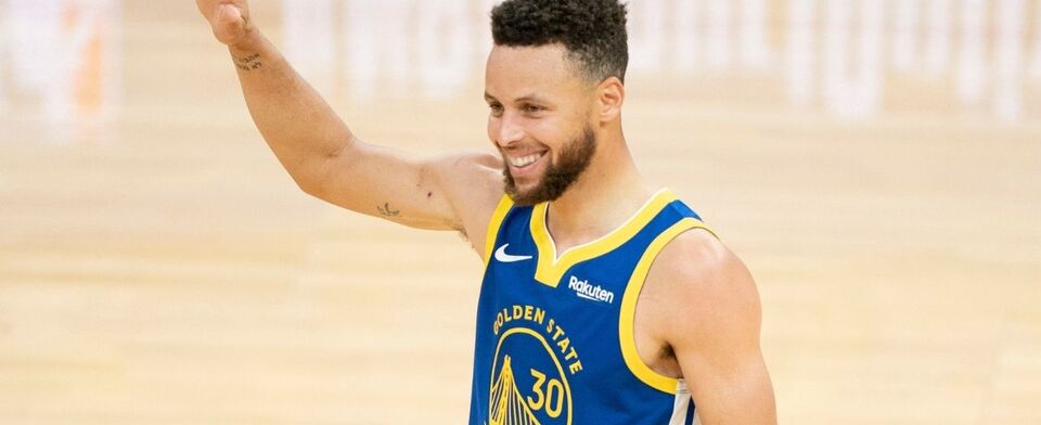 Is Stephen Curry at the height of his career?!