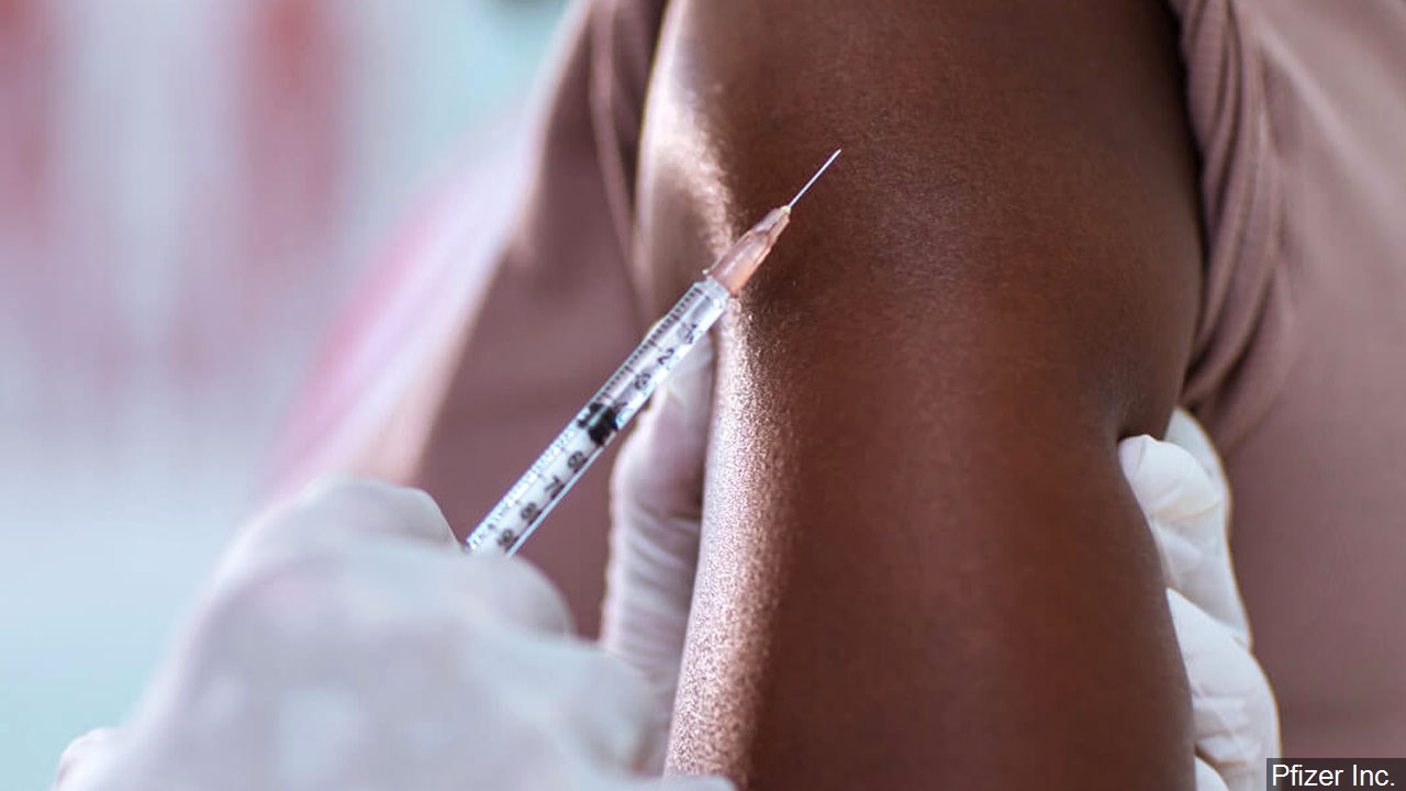 Should employers give workers paid time off to get their COVID-19 vaccines? 