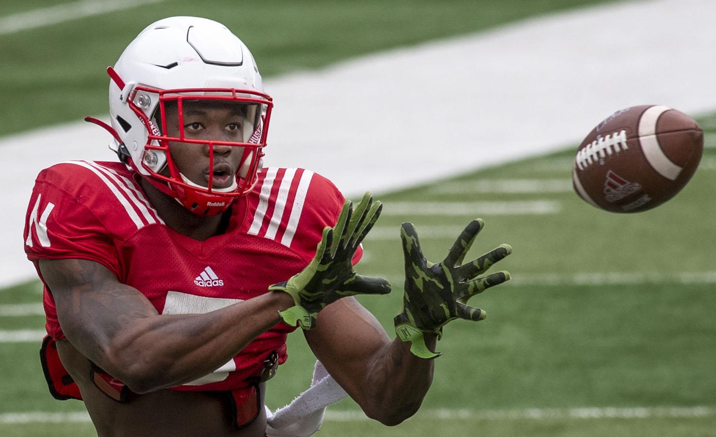 Do you see Omar Manning beating JD Spielman's 49 catches for 898 yards in 2019?