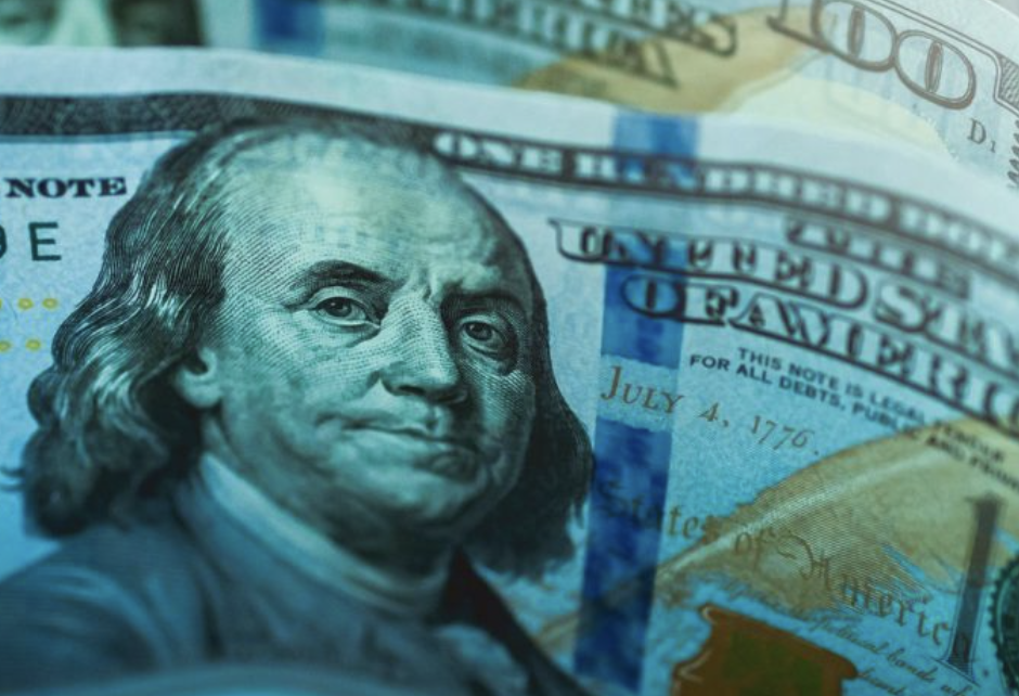 Are extended unemployment benefits delaying economic growth?